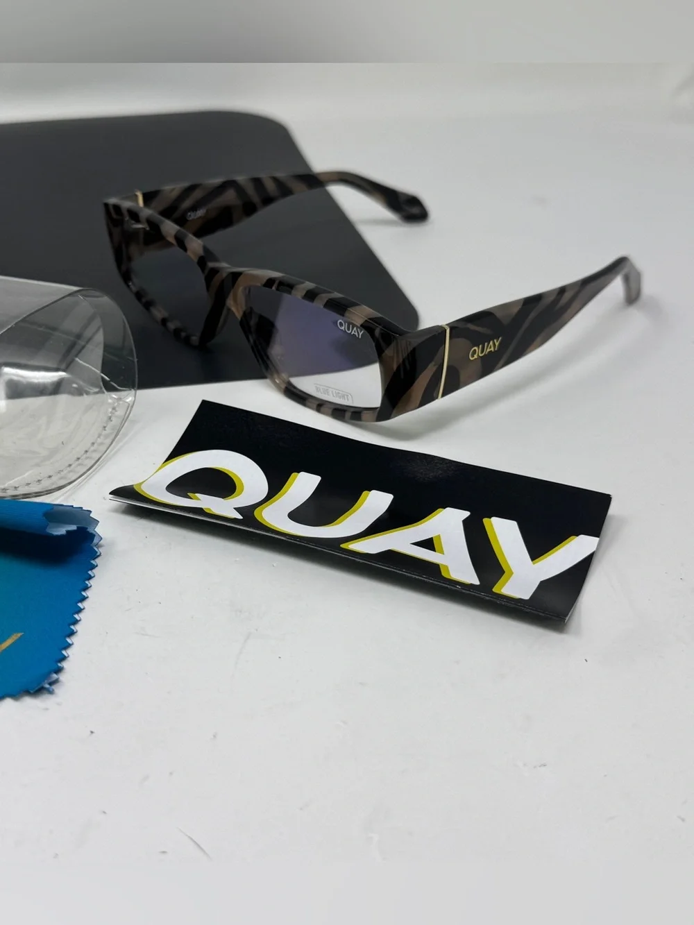 QUAY No Envy Blue Light Glasses Zebra Frame Bluelight Blocking Lens Retro NWT